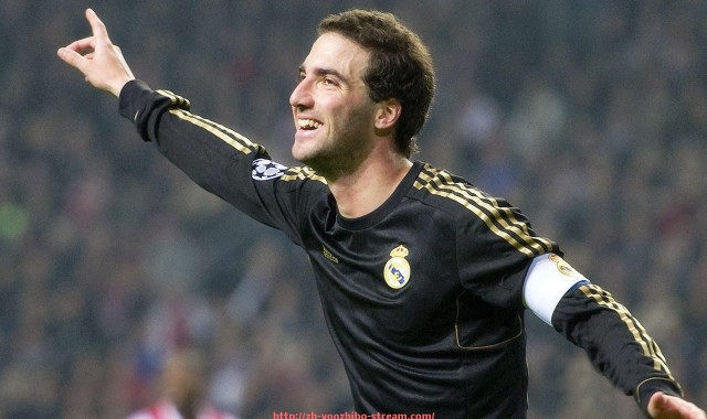 优直播-印号是否易脱落？世俱杯球衣印号工艺质量对比