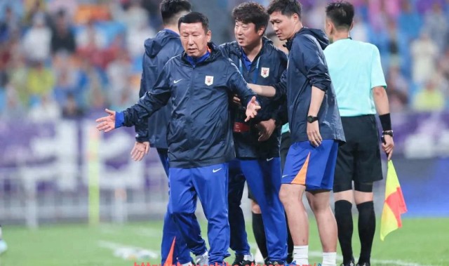 优直播-CBA篮球俱乐部负责人是否涉及足球管理？