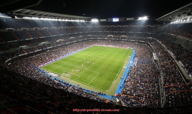 优直播-世俱杯球鞋外底抓地纹样的类型分类与功能表现对比